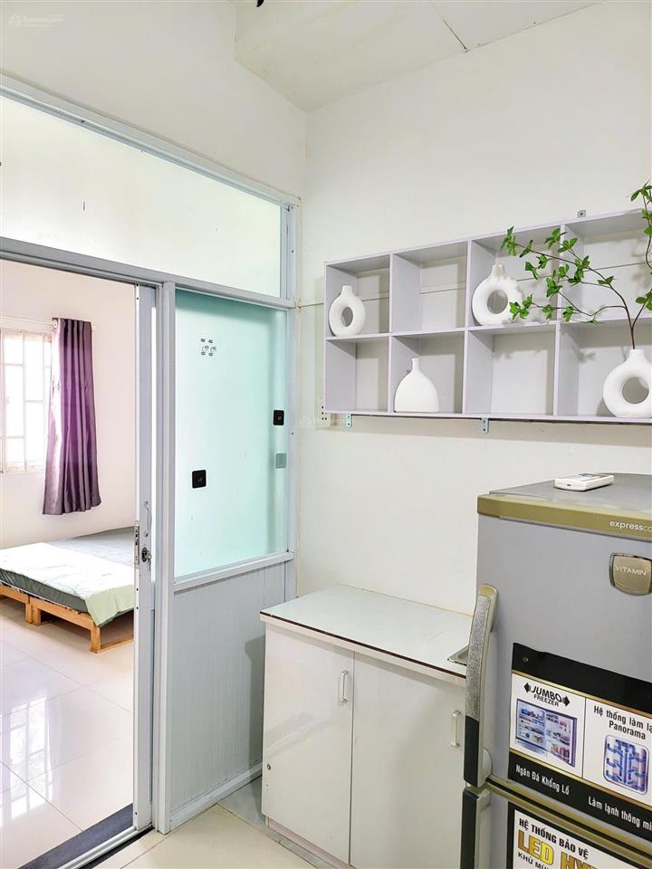 Cho thuê cc mini 1pn, 1wc, 30m2, giá ưu đãi 5,5 triệu tại lê hồng phong, p 1, q10, hcm