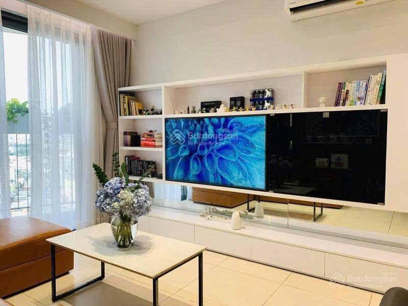 Bán gấp cc pegasuite (q8) giá full nội thất bao sang tên sổ hồng riêng