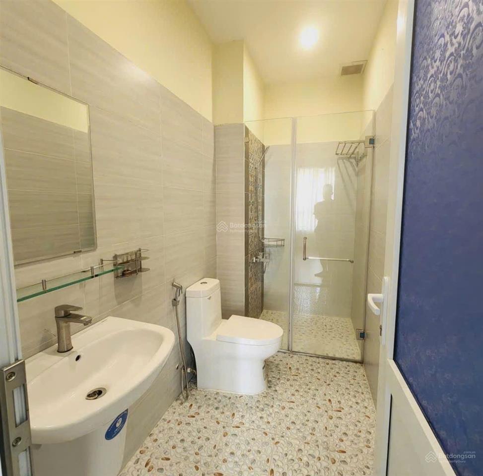 Nhà 1trệt 1lầu hẻm 150 đỗ xuân hợp