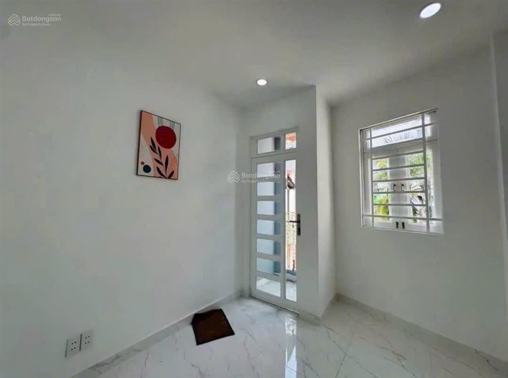 Ngộp bank bán nhà hẻm nguyễn xí