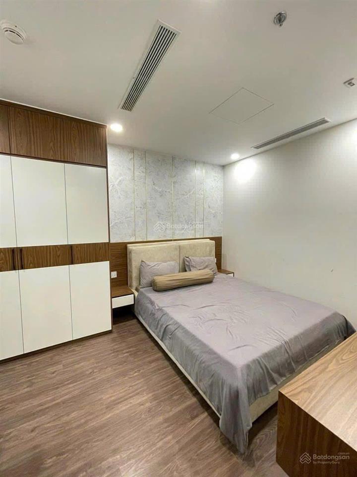 Ngộp bank bán gấp cc safira khang điền (quận 9)  giá 2ty3  70m  bao sổ hồng sang tên đầy đủ