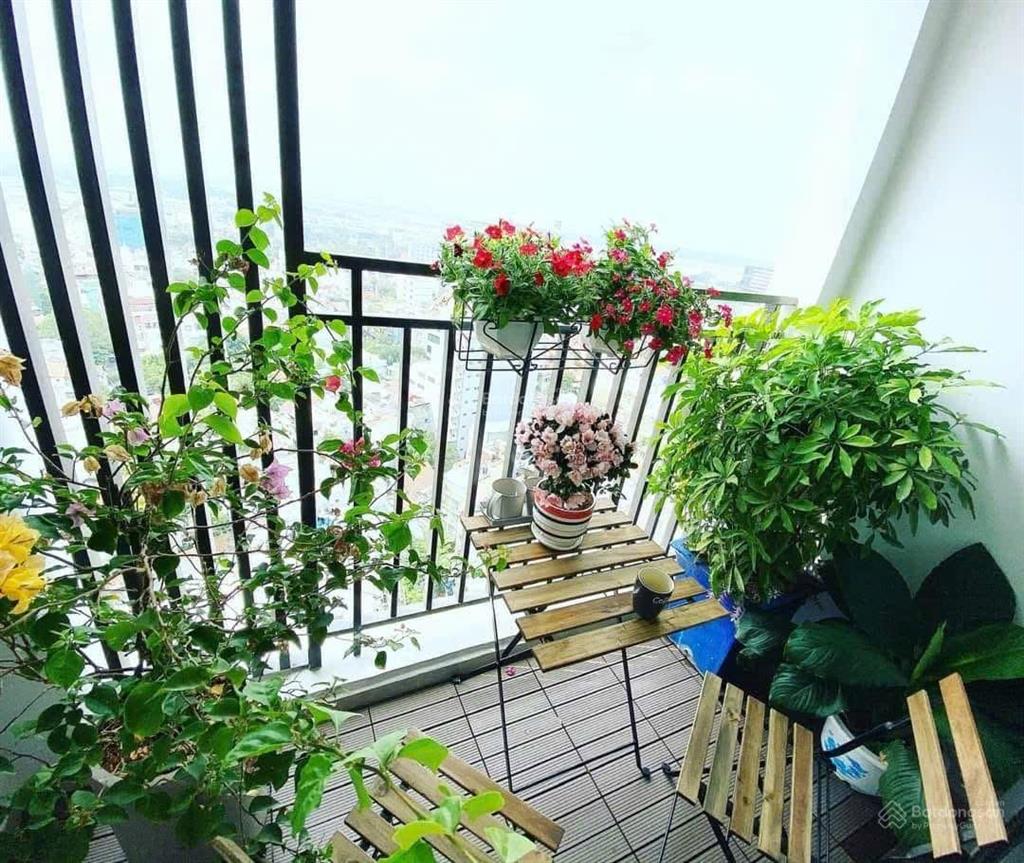 Ngộp bank bán gấp cc moonlight residences (thủ đức) giá 2tỷ300 70m2  bao sổ hồng sang tên sang sổ
