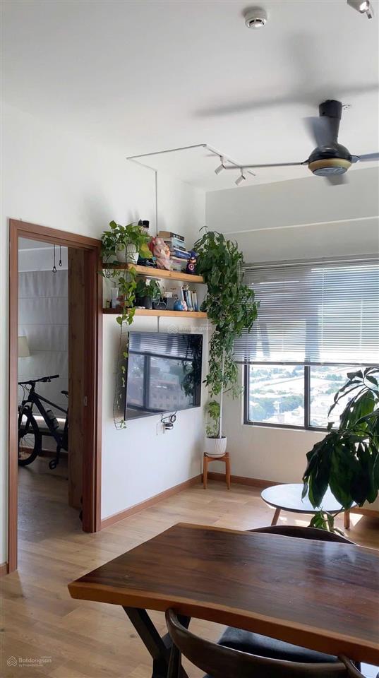 Thu hồi vốn căn hộ flora novia (thủ đức) 2tỷ300  75m2  full nội thất