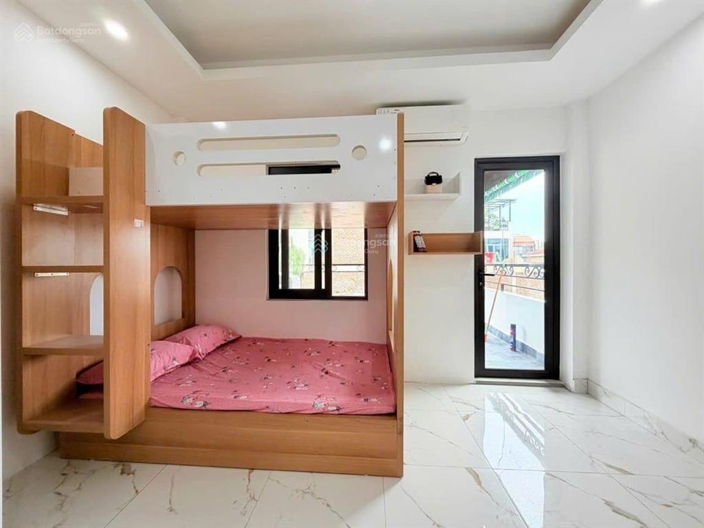 Dòng tiền cao đỉnh vị trí toà dòng tiền minh khai 60m 6 tầng thang máy 12 phòng doanh thu ~1 tỷ/năm