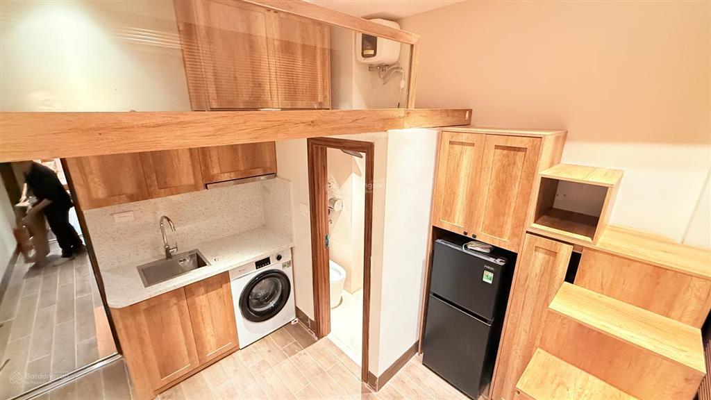 Toà dòng tiền yên hoà 48m2 6 tầng thang máy 30m thẳng ra phố 10 căn hộ decor phong cách nhật bản