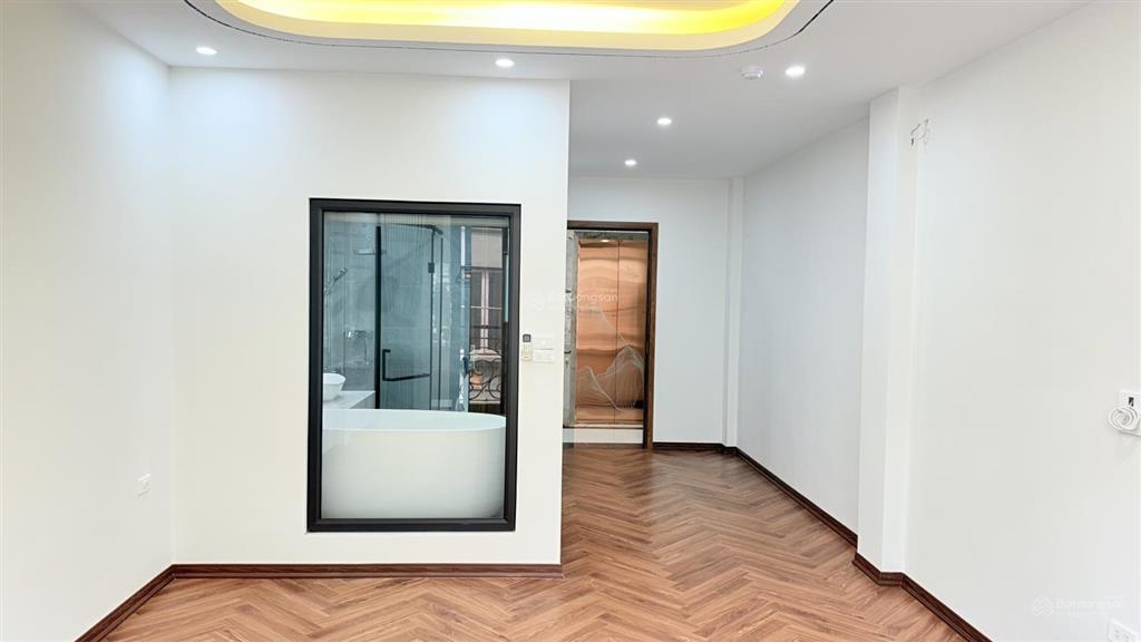 Siêu phẩm 7 tầng thang máy ô tô tránh kinh doanh phố thái hà 45m2 xây mới tặng nội thất hiện đại