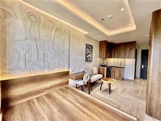 Bán toà apartment nguyễn chí thanh 17 căn hộ vip 70m 7 tầng thang máy 8.7m mt ngõ thông kinh doanh
