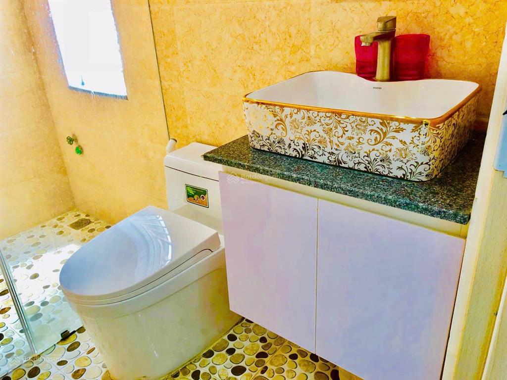 Bán villa 4 tầng ngay sát sông hàn đà nẵng đang doanh thu tốt