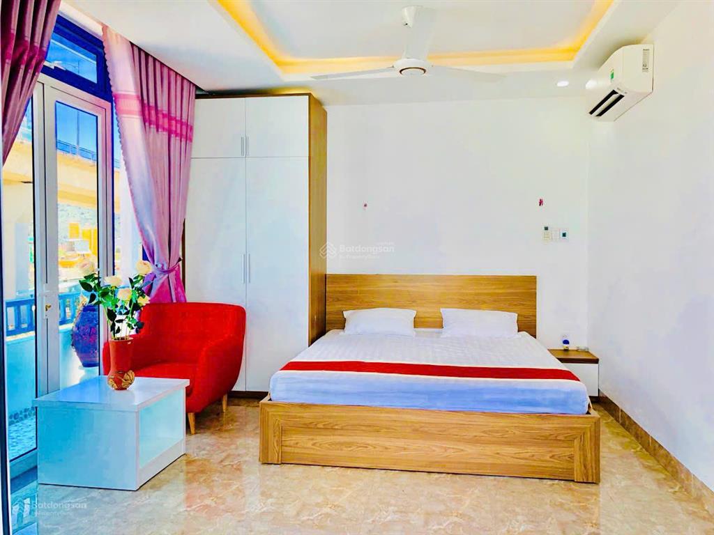 Bán villa 4 tầng ngay sát sông hàn đà nẵng đang doanh thu tốt