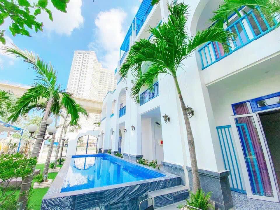 Bán villa 4 tầng ngay sát sông hàn đà nẵng đang doanh thu tốt