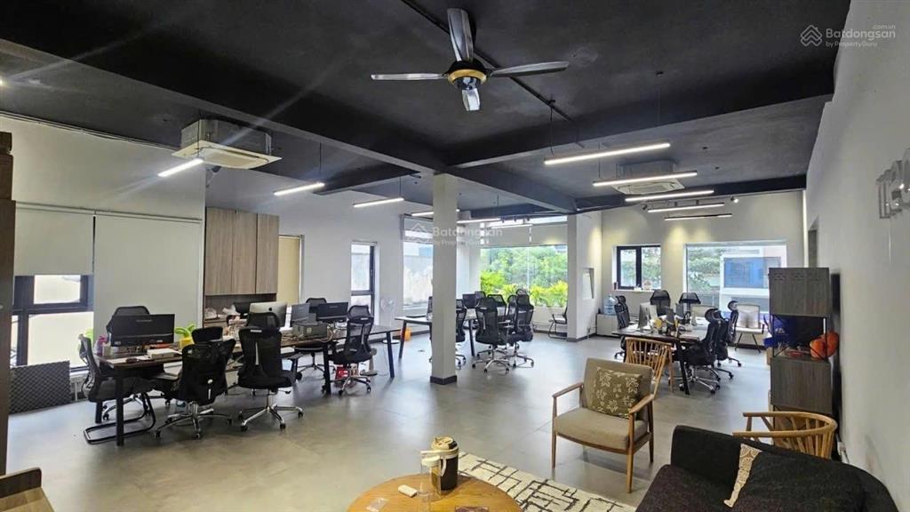 Nhà 4 tầng 255.3m2 ngang 9m căn góc 3 mặt tiền đào duy anh, phú nhuận giảm sâu hơn 4tỷ