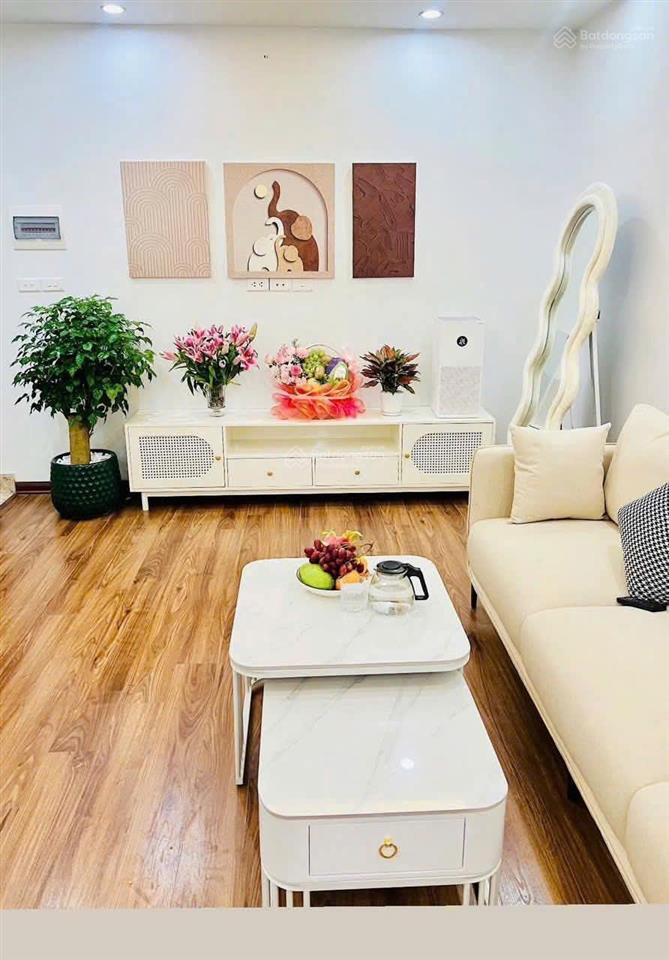 Chính chủ bán gấp chỉ 4x tỷ căn 2 ngủ 58m tầng trung đẹp tại chung cư flc quang trung, hà đông sđcc