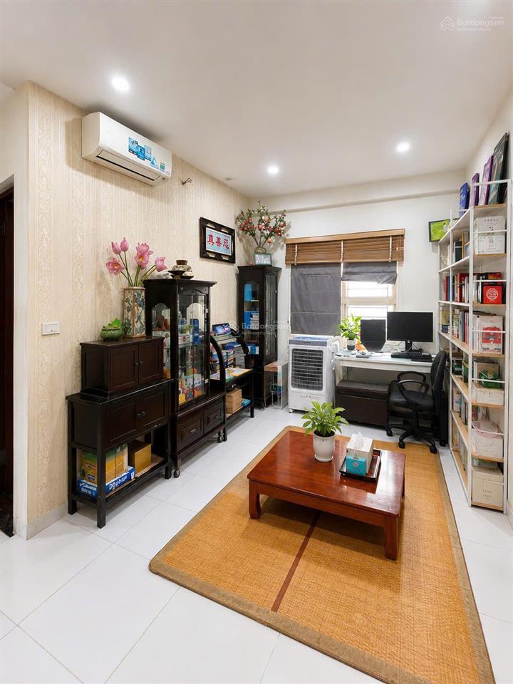 Chính chủ bán gấp chỉ 3.15 tỷ căn 51m² 2 ngủ đẹp rẻ tại chung cư sông nhuệ, kđt xala hà đông  sđcc
