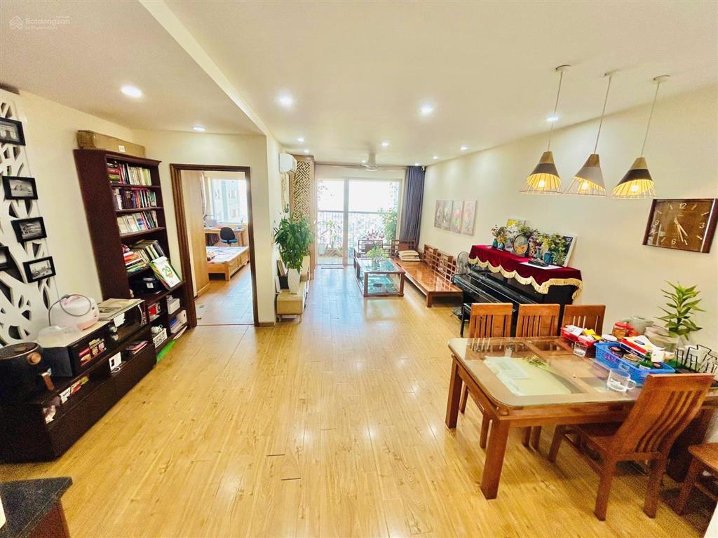 Bán căn hộ victoria văn phú 97m 2pn, 2vs trục 09, ko chắn view  nhà như ảnh