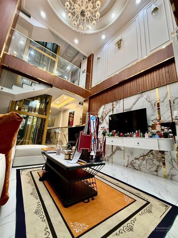 Nhà mới full nội thất có thang máy 6 tầng 80m2, đường số lâm văn bền 47tr
