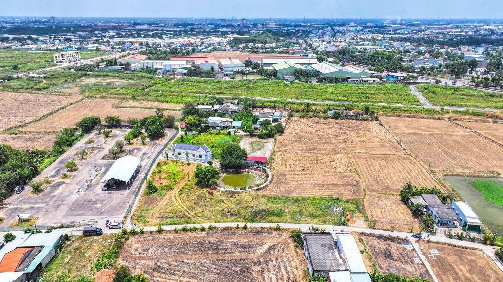CHỦ CẦN VỐN ĐẦU TƯ - GỬI NHANH ĐẤT NỀN BẾN LỨC 100M2 - ĐƯỜNG NGOÀI 8M CHỈ 1T500TR