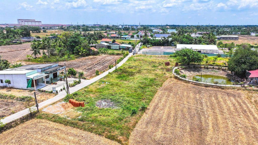 Chủ gửi nhanh đất đẹp bến lức - cần kcn - tiện kinh doanh chỉ 1t500tr