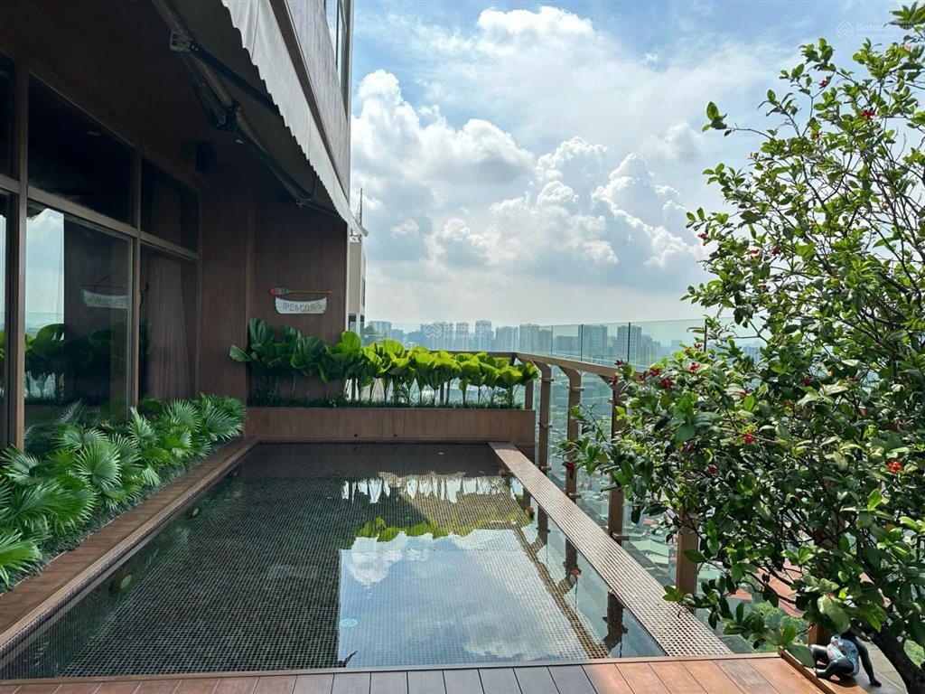 (siêu phẩm) penthouse duplex 3 tầng 700m bể bơi, thang máy riêng hiếm có tại tsq euroland