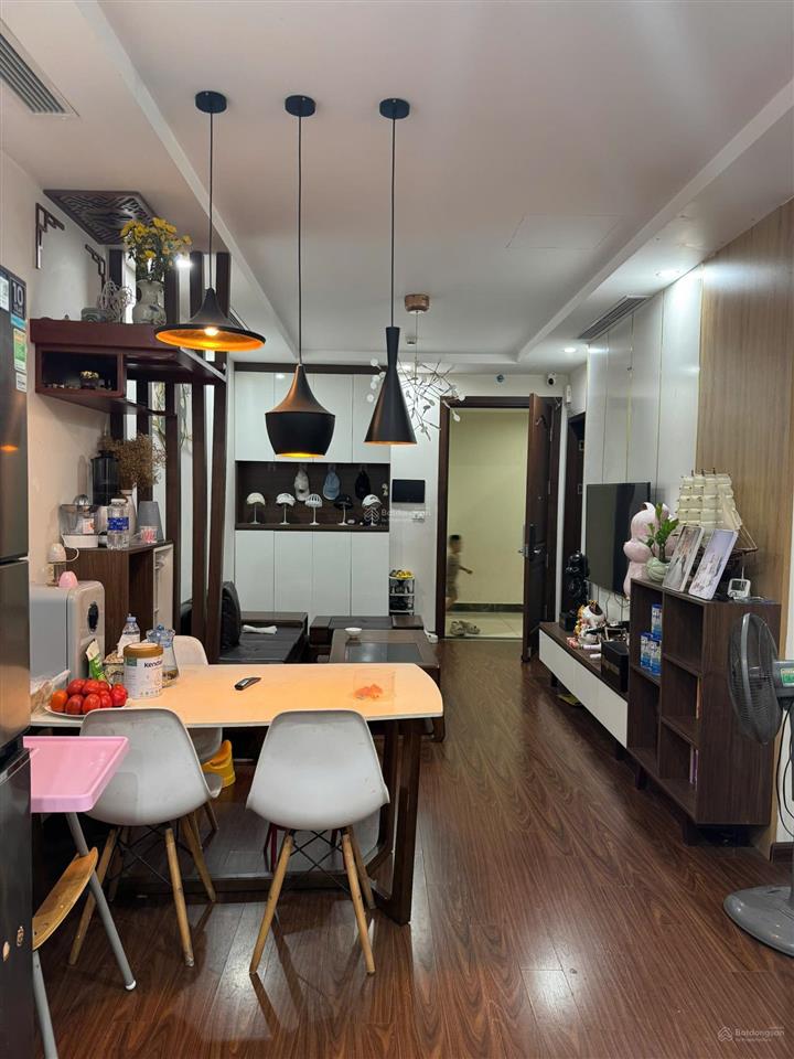 (giá tốt) cc cần bán gấp căn hộ roman 70m 2n2w ban công tn view nội khu cực đẹp giá chỉ hơn 5 tỷ