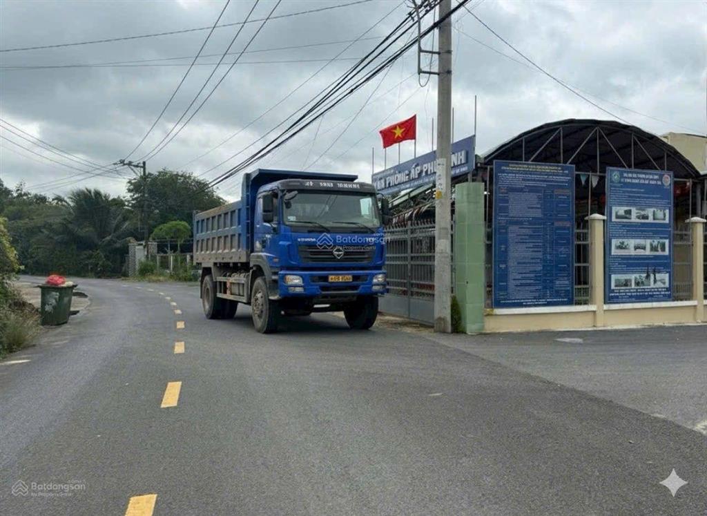 Cần bán lô đất 2 mặt tiền giá 1,5 tỷ. mặt tiền đường 20m tại phường phú hòa đông (mới) tphcm