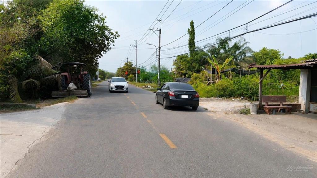 Bán đất mặt tiền đường nhựa 20m tại củ chi. giá 1,6 tỷ (bao thuế phí)