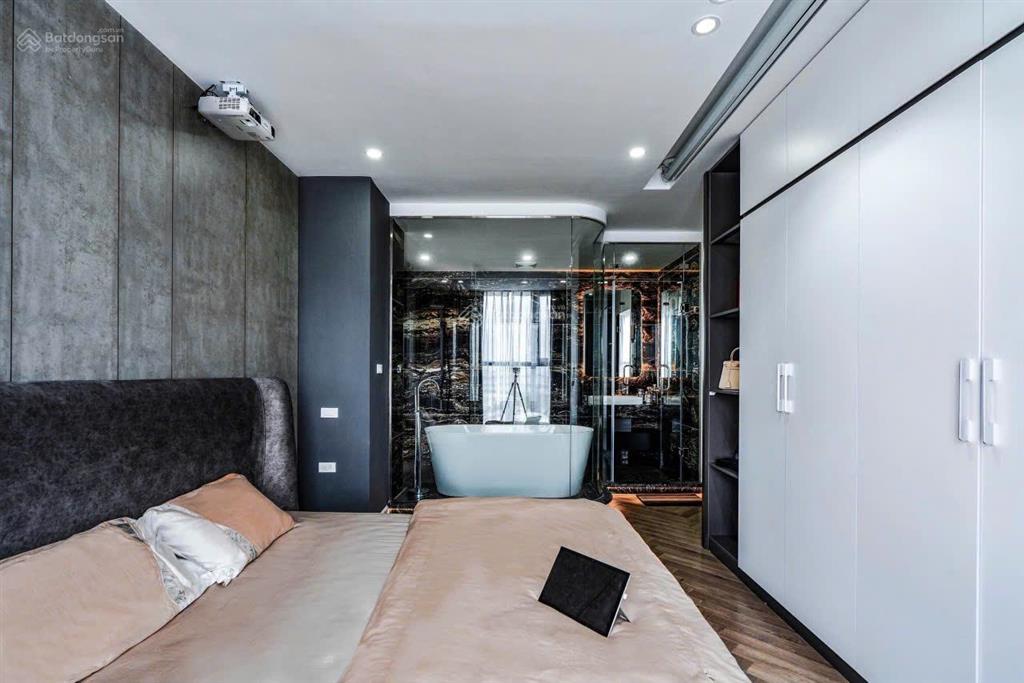 Tôi bán căn hộ 85m2 3n2vs giá 6.8 tỷ tầng đẹp hướng mát. sổ đỏ đầy đủ