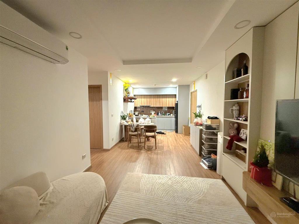 Chính chủ tôi cần bán 5,35 tỷ căn 2 ngủ 77m2 để đổi căn rộng hơn tòa le grand jardin sài đồng