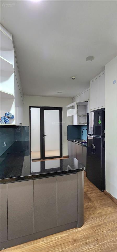 Tôi cần bán gấp căn hộ 2 phòng ngủ 77m2 full nội thất tâm huyết chỉ hơn 6 tỷ tòa le grand jardin