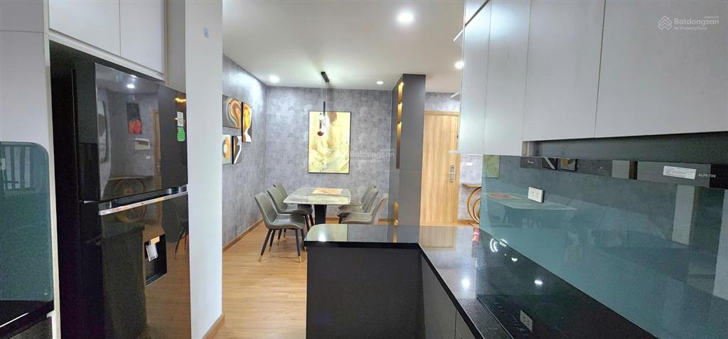 Tôi cần bán gấp căn hộ 2 phòng ngủ 77m2 full nội thất tâm huyết chỉ hơn 6 tỷ tòa le grand jardin