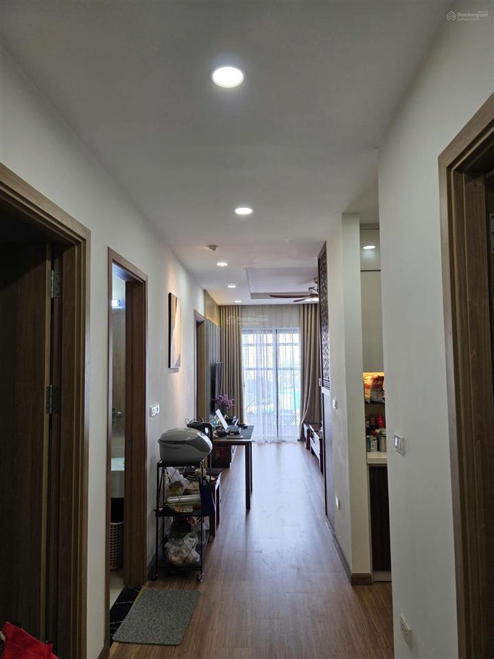Tôi cần bán căn hộ 3 phòng ngủ 85m2 tòa le grand jardin sài đồng, nhà đẹp full nội thất tòa l2