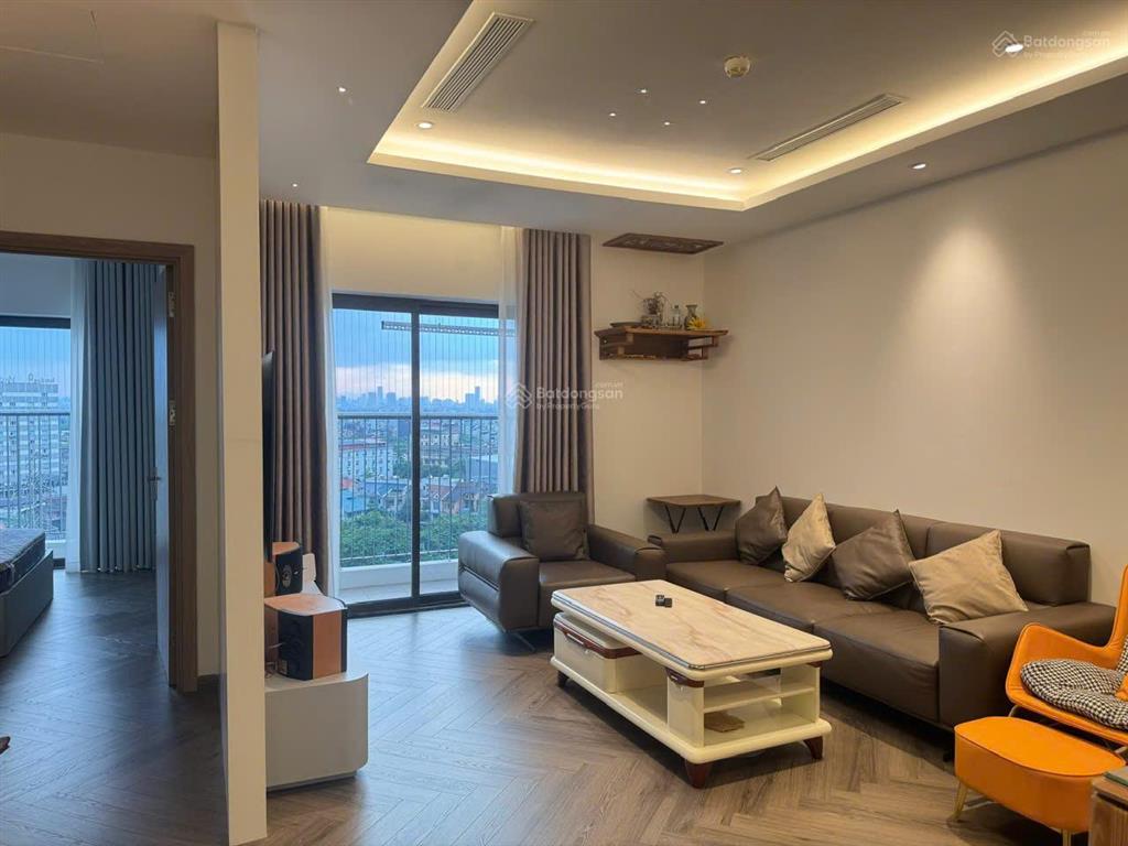Chính chủ bán gấp căn 3 ngủ góc 97m2 tầng 9 chung cư le jardin sài đồng nhà mới tinh