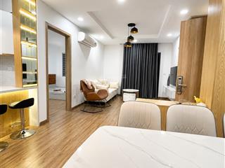 Gia đình cần bán gấp căn 2pn+1 84m2 tòa g view thoáng mát chỉ 5,7 tỷ