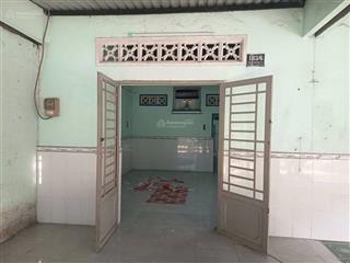 Nhà 160m2 mặt tiền đường nhựa ngang 6m rộng rãi gần bệnh viện xuyên á, sổ riêng