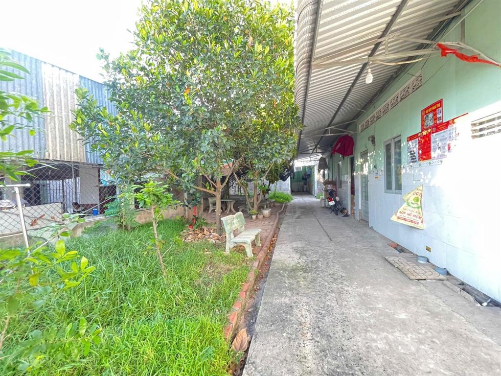 Cần bán dãy trọ 1tỷ1 (190m2) cho thuê 6 phòng thu nhập 10tr/tháng gần kcn tây bắc