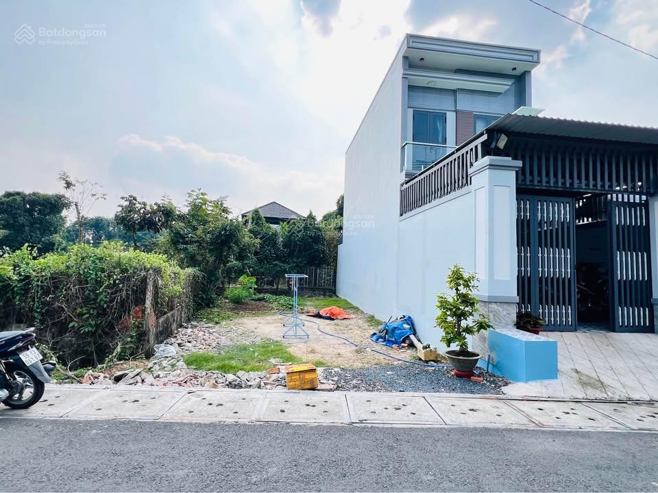 Chủ ngộp bán giá 1tỷ với diện tích 147m2(5mx29m) ở đường trung lập xã thái mỹ củ chi