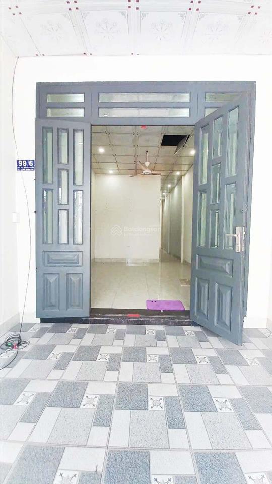 Nhà cấp 4 ngã tư vũng tàu, 80m2 thổ cư, hẻm ô tô, giá 2,5 tỷ