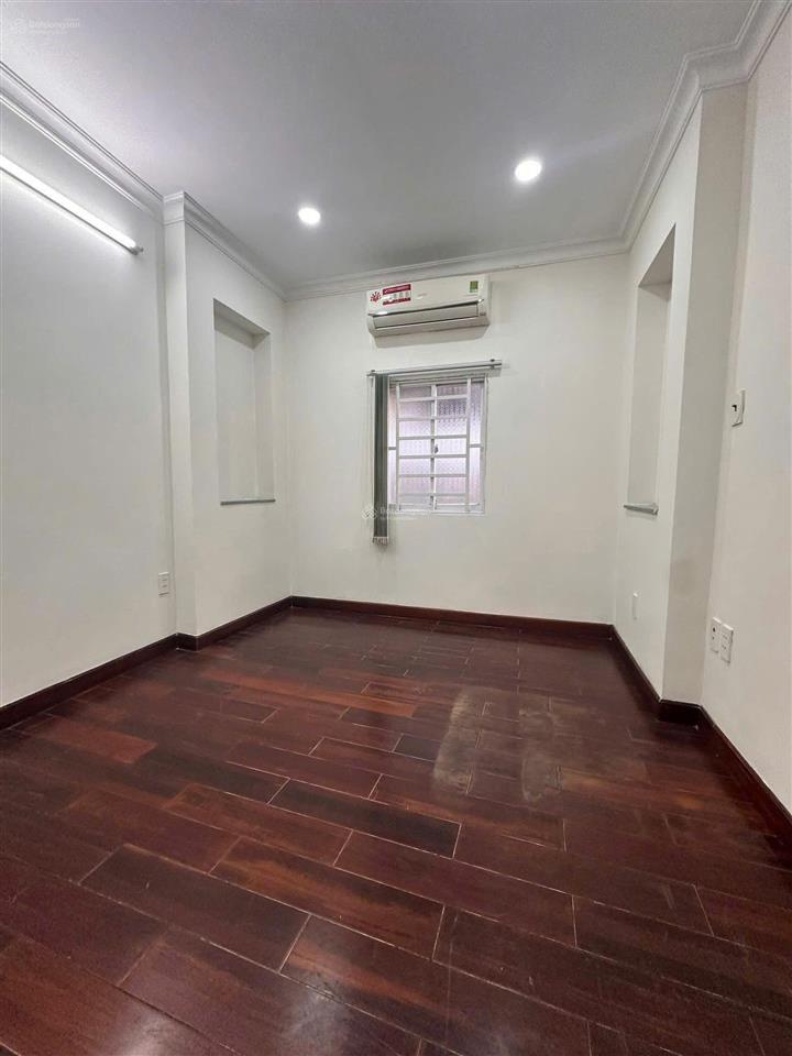 Trung tâm quận 5  nhà 2 mt hẻm 5 tầng nguyễn văn cừ  sát quận 1  chỉ 7.25 tỷ