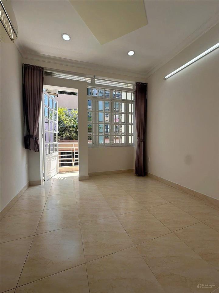 Trung tâm quận 5  nhà 2 mt hẻm 5 tầng nguyễn văn cừ  sát quận 1  chỉ 7.25 tỷ