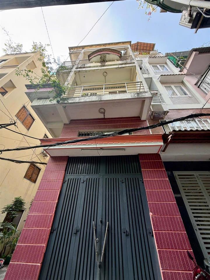 Hàng hiếm  bán nhà căn góc 4 tầng cao đạt  chỉ 6.8 tỷ