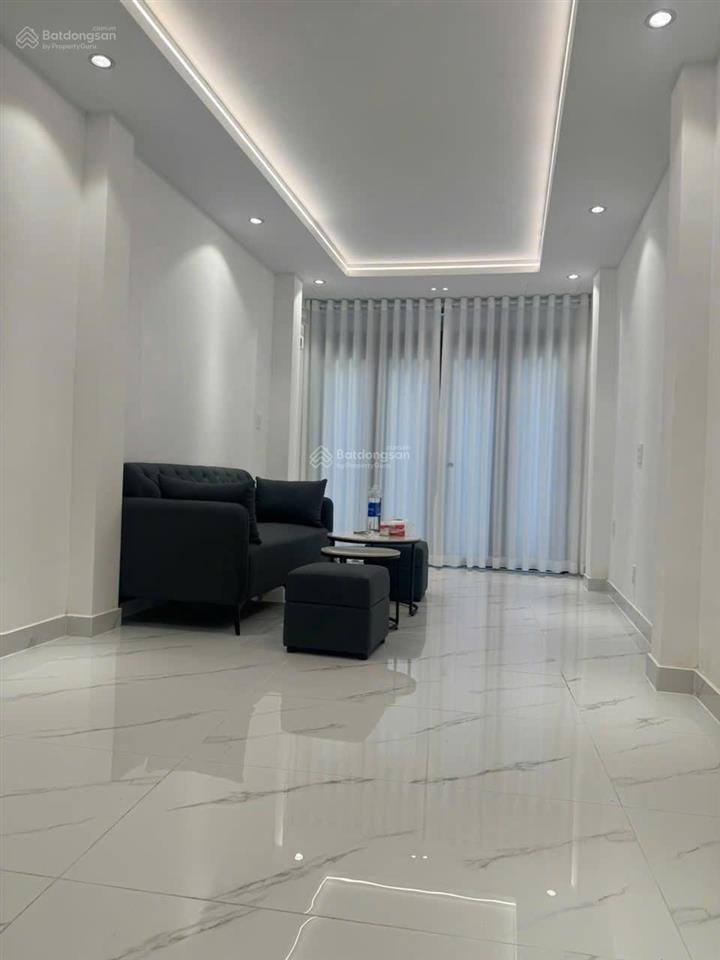 Chỉ 9,6 tỷ bạn có thể sở hữu ngay nhà trung tâm quận 3, cách mặt tiền chỉ 10m