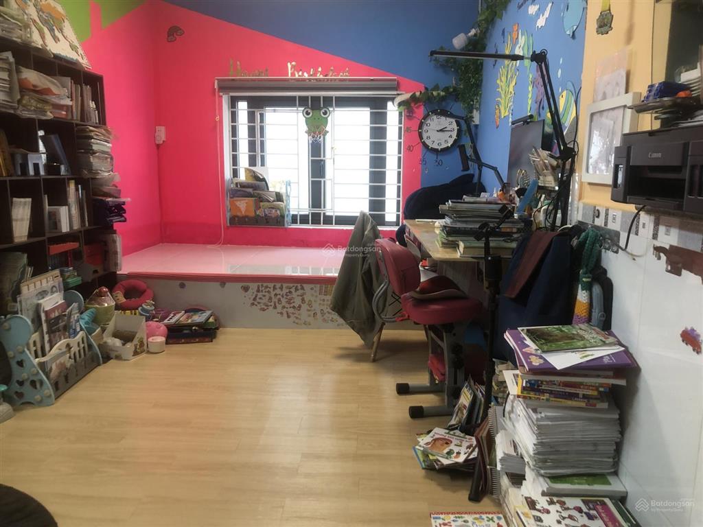 **** quận 3 bán nhà 5 tầng vườn chuối  hẻm 4m  chỉ 6.6 tỷ ***