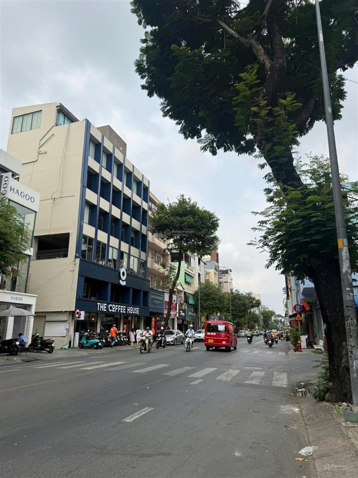 **** quận 3 bán nhà 5 tầng vườn chuối  hẻm 4m  chỉ 6.6 tỷ ***