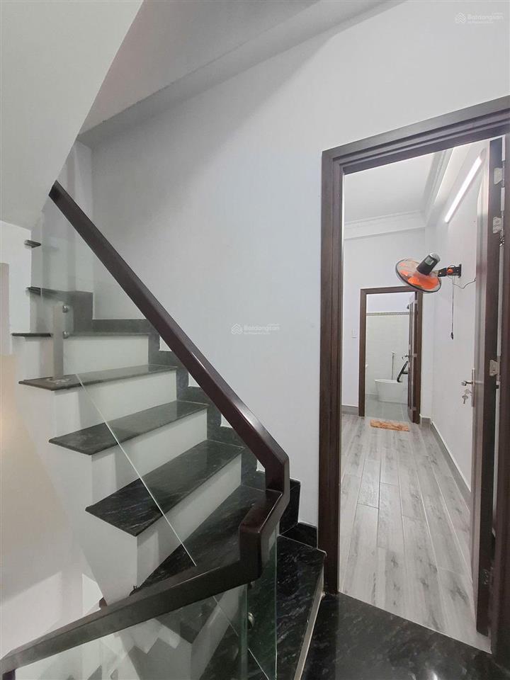Nhà mới 3 tầng nguyễn cảnh chân quận 1  cách mặt tiền 30m  giá mới 6,5 tỷ (giá cũ  6,98 tỷ)