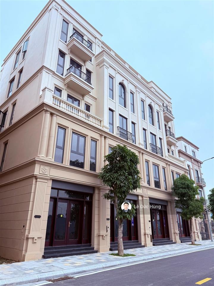 Liền kề shop đối diện 3 tòa chung cư 99m2, 19,5 tỷ, vinhomes global gat cổ loa