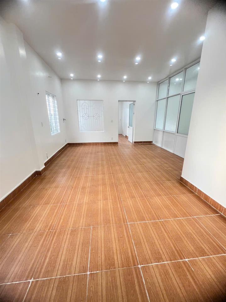 BÁN NHÀ LÔ GÓC 3 TẦNG PHƯƠNG LƯU – VẠN MỸ – 4 MẶT THOÁNG – Ô TÔ ĐỖ CỬA – GIÁ 3,6 TỶ