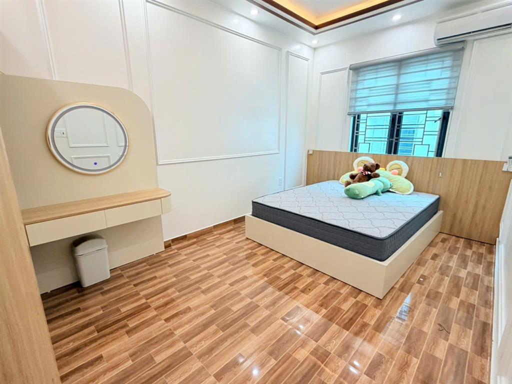 NHÀ 4 TẦNG THƯ TRUNG – ĐẰNG LÂM – SÁT PHỐ VĂN CAO – Ô TÔ ĐỖ CỬA
