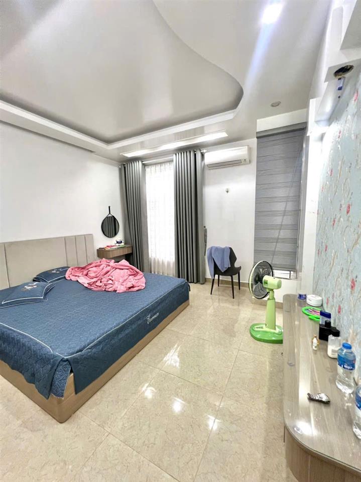 BÁN NHÀ LÔ GÓC 4 TẦNG KHU NAM PHÁP, HẢI PHÒNG  2 MẶT THOÁNG, Ô TÔ ĐỖ CỬA