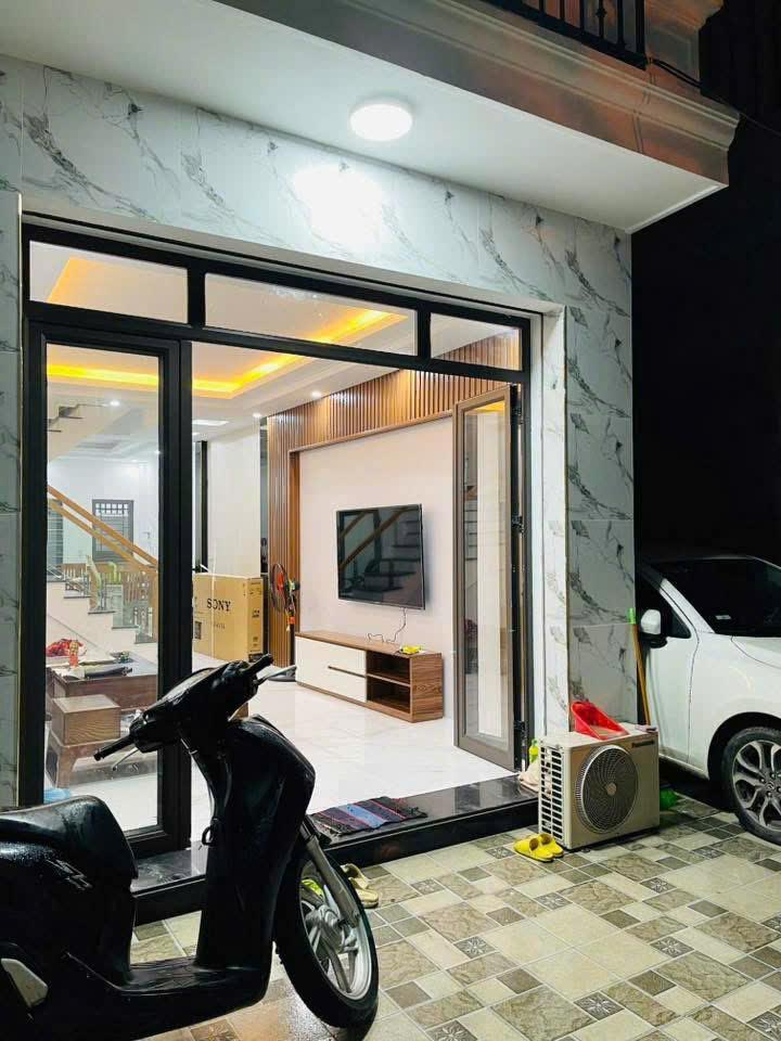 BÁN NHÀ 4 TẦNG PHƯƠNG LƯU, HẢI AN, HẢI PHÒNG  GẦN MẶT ĐƯỜNG, Ô TÔ NHỎ ĐỖ CỬA