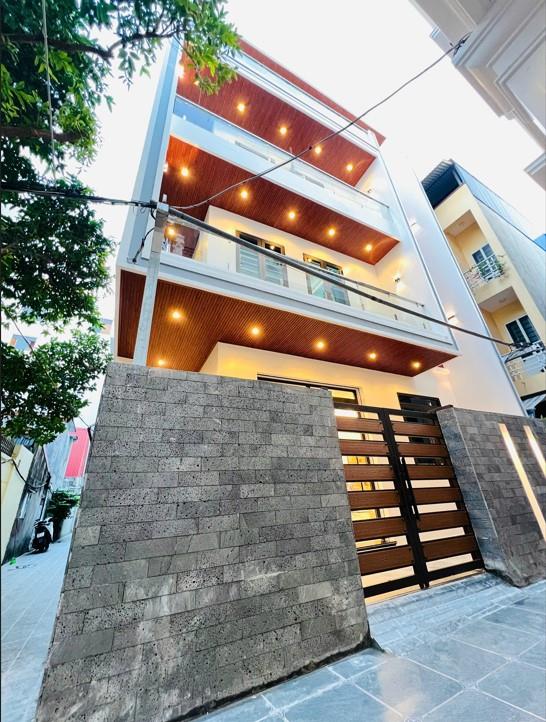 BÁN NHÀ PHƯƠNG LƯU, HẢI AN, HẢI PHÒNG  LÔ GÓC 3 MẶT THOÁNG, Ô TÔ ĐỖ CỬA