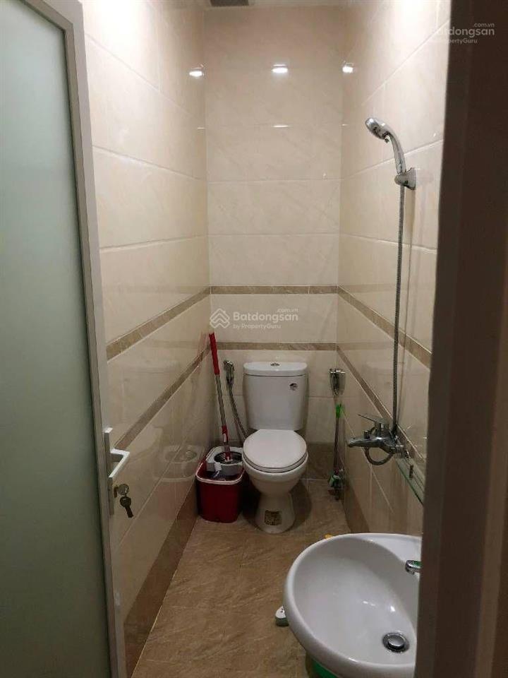 Nhà ngay giga mall thủ đức xe tải đỗ cửa 4 tầng chỉ nhỉnh 8 tỷ